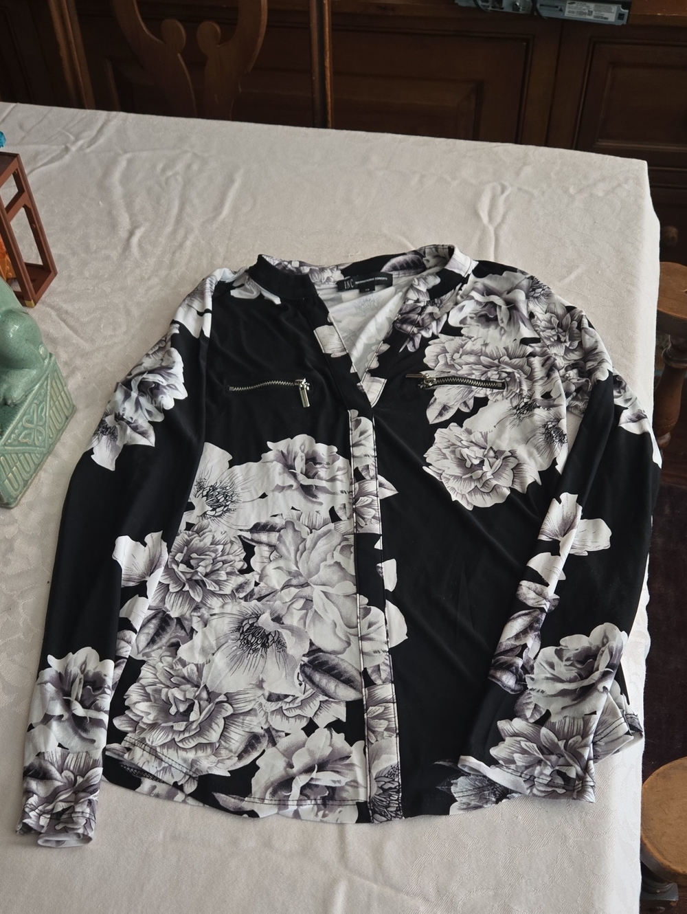 INC International Concepts Black and White Floral Zip-Front Top